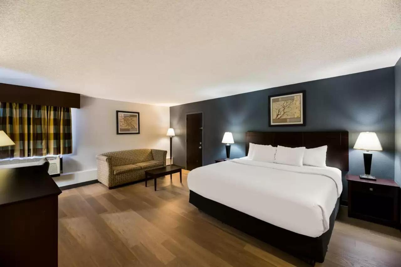 Clarion Hotel San Angelo Near Convention Center Luaran gambar